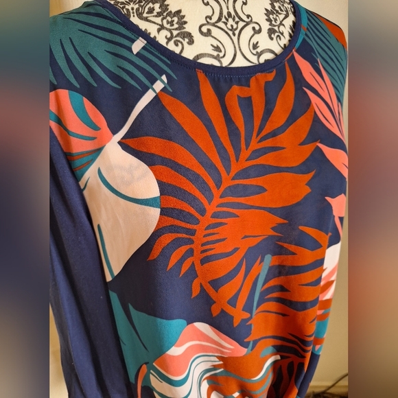 Reitmans size XL 3/4 length sleeve tee - Picture 3 of 5